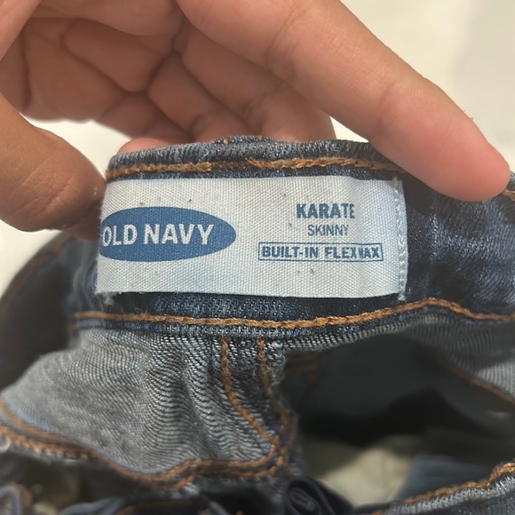 Old navy boys pants size 3T good condition! - Picture 4 of 4